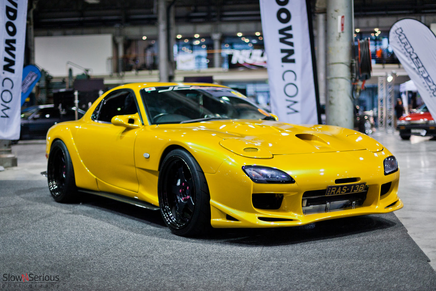 MAZDA RX7 FD3S SCOOT STYLE VENTED BONNET