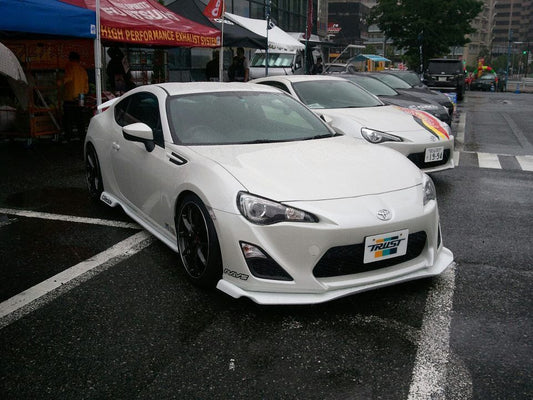 TOYOTA ZN6 GT86 BRZ V1 ROCKET BUNNY STYLE STREET VERSION BODY FULL KIT